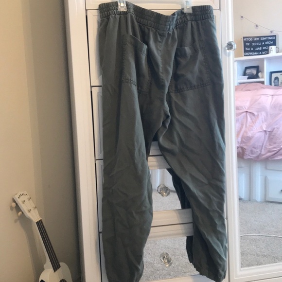 army green pants - Picture 2 of 2